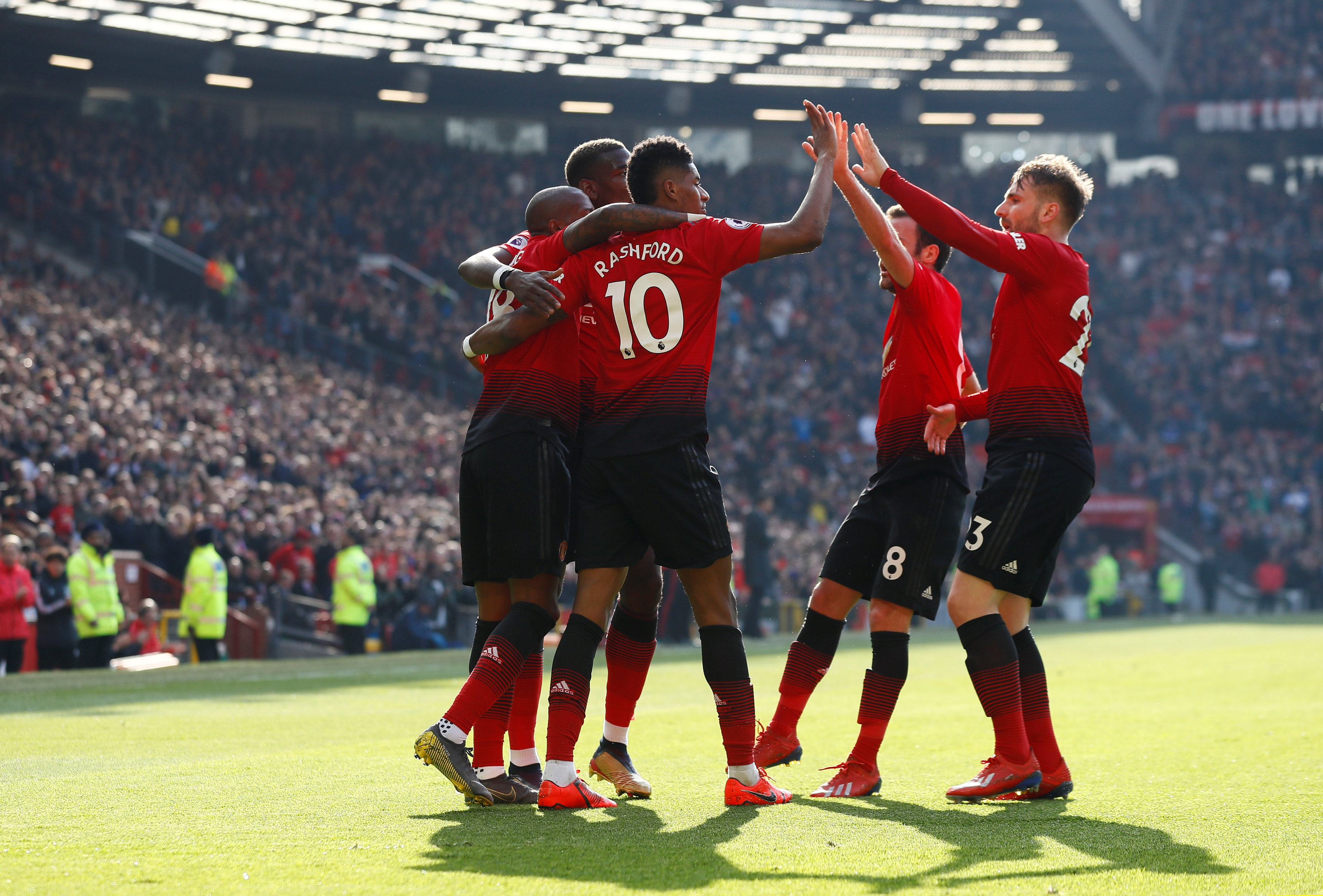 俱乐部的管 俱乐部的管